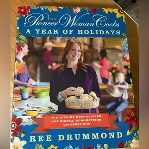 The Pioneer Woman Cooks: A Year of Holidays *no bundling*